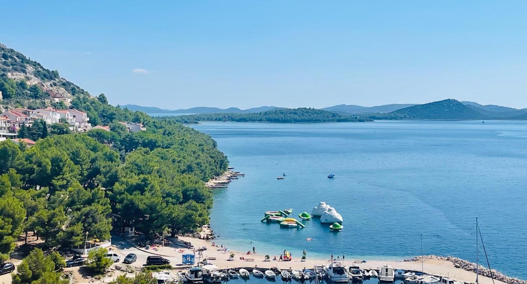 Apartment Mona 1, Fantastischer Meerblick Drage Kültér fotó